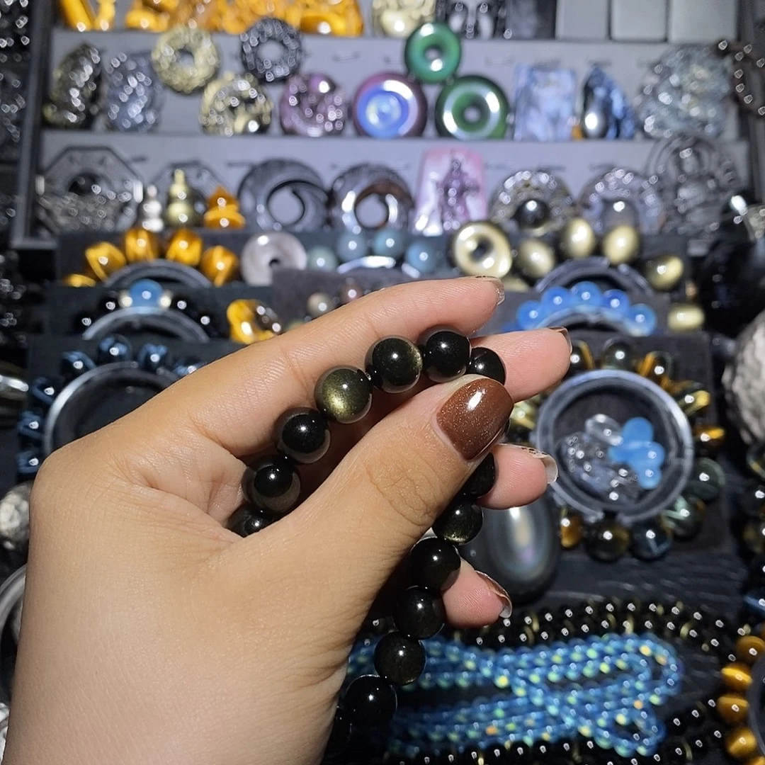 张***u黑曜岩未镶嵌手链