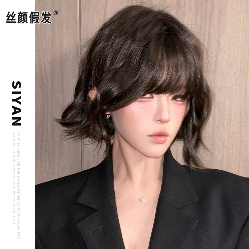 小圆-珍娜【新工艺·仿递针免发网假发】发型师精修齐刘海短卷发