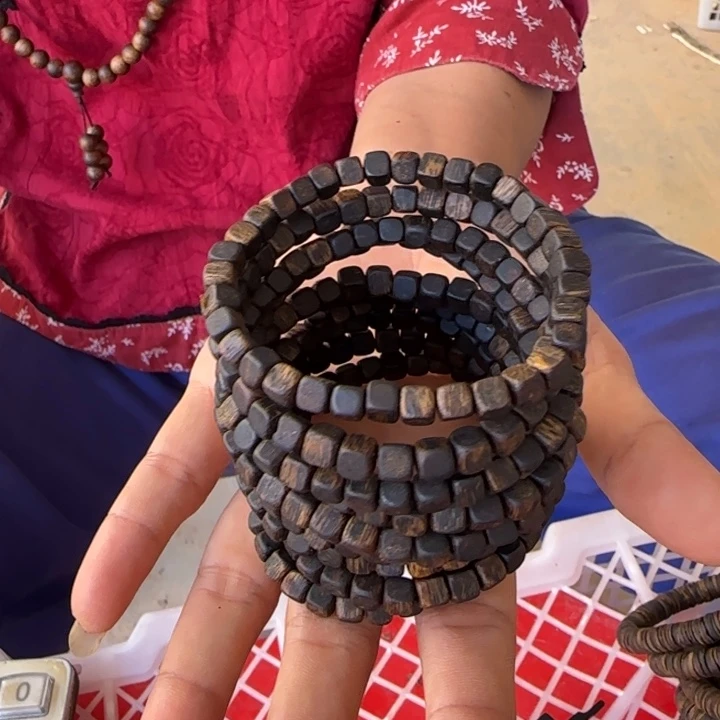 沉香手串黑棋沉水卡5多样性发1条