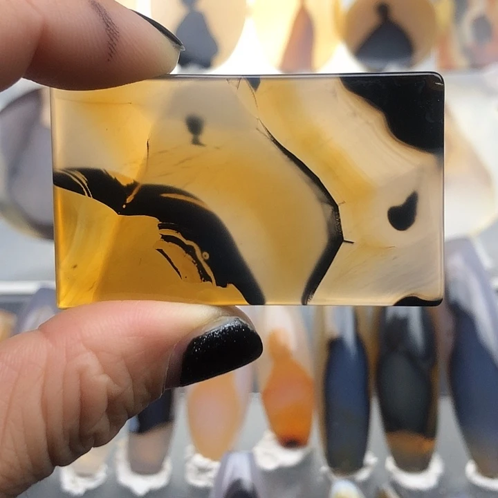 查罗石未镶嵌珠宝半成品176