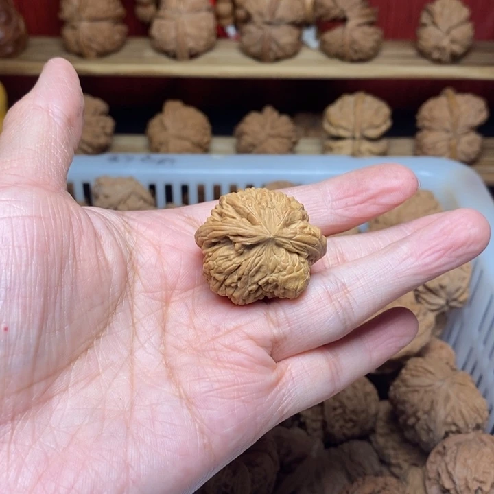 放***牛文玩核桃把件文玩