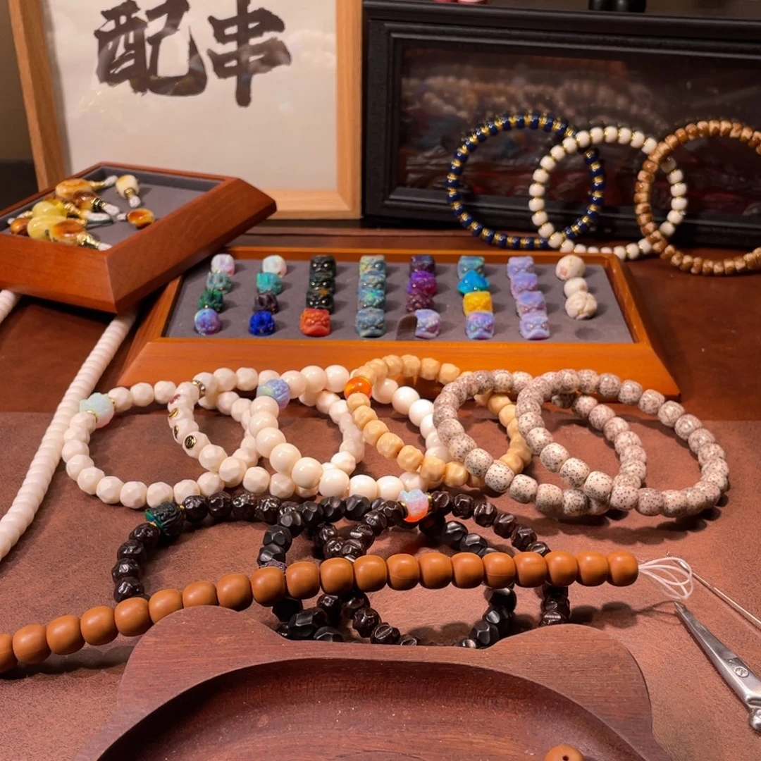 椰蒂吊坠87778777777