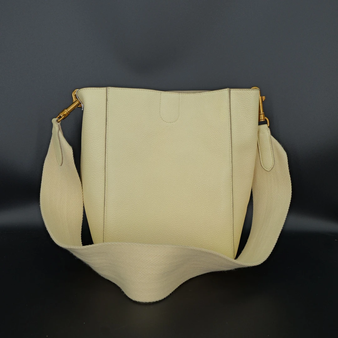 95新 Celine/思琳 淡黄色经典单肩包大容量水桶包178