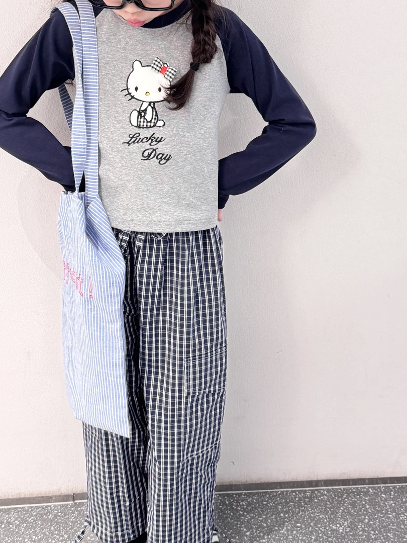 摩登时代2025春款女童T恤Kitty立体刺绣打底长袖上衣25098