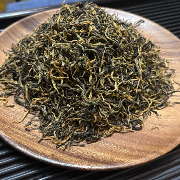黄金芽天然滇红红茶