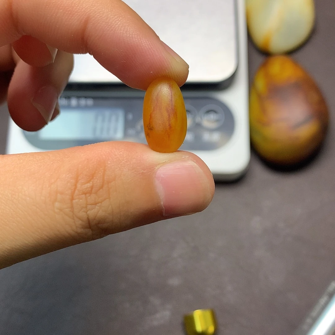 和田玉（糖玉）未镶嵌挂件