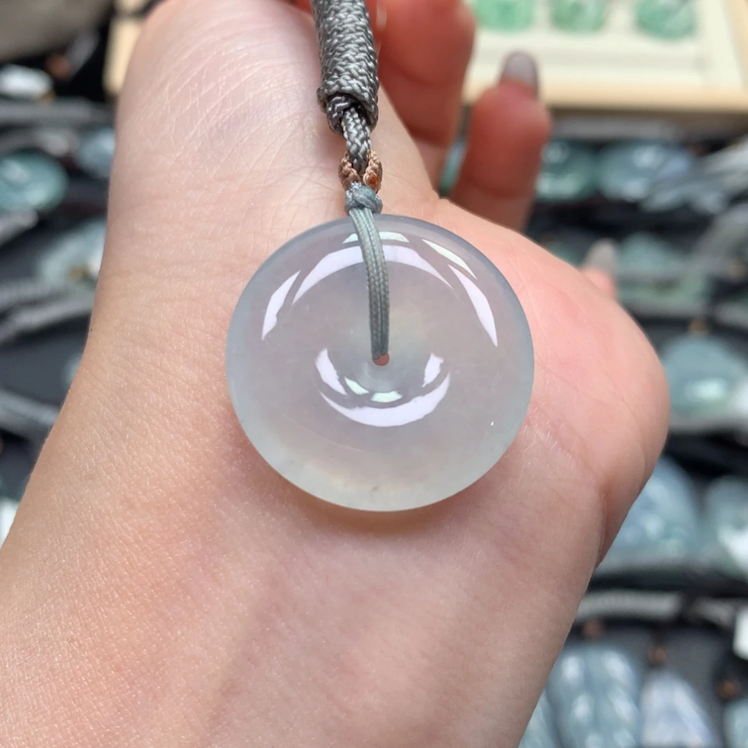 翡翠颈饰未镶嵌猫*伢扣子