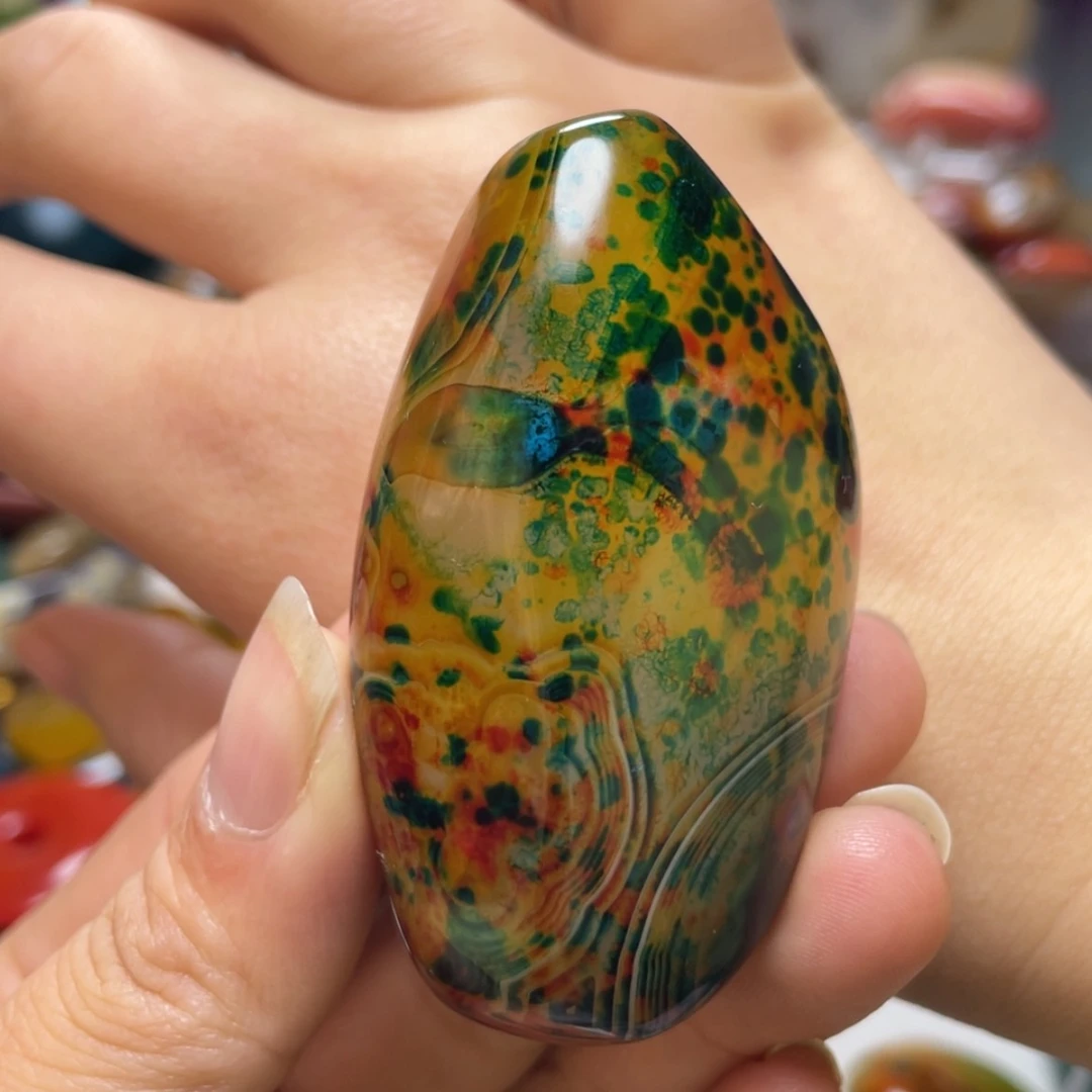 【闪购商品】未镶嵌玛瑙/玉髓珠宝奇石飝