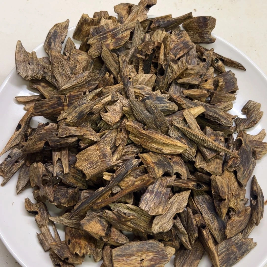 沉香沉香碎屑老白棋块料102克