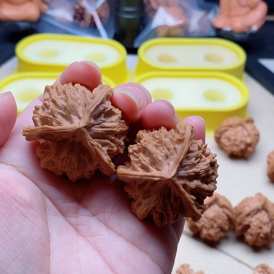 文玩核桃把件l****h文玩核桃