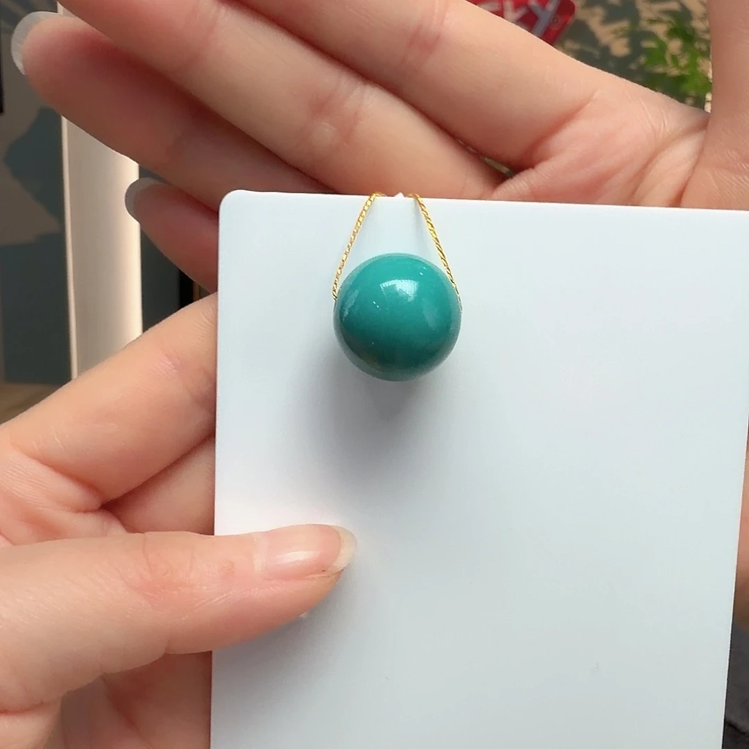 绿松石未镶嵌颈饰