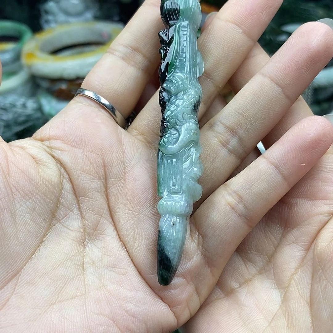 颈饰未镶嵌翡翠紫**雨牌子