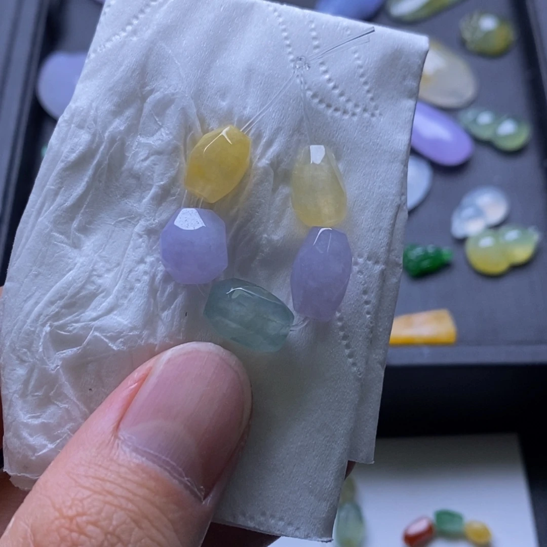 老****定制翡翠未镶嵌定制