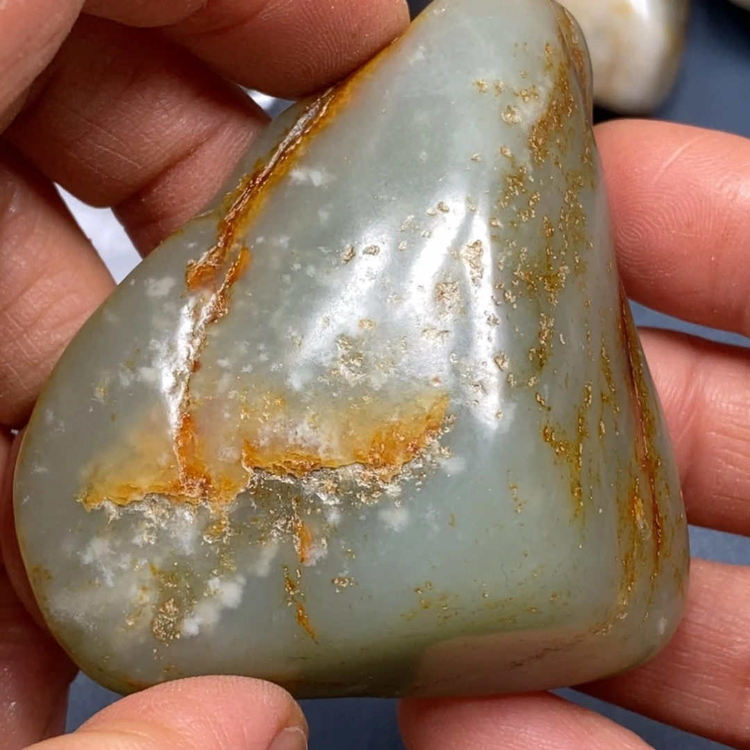 和田玉未镶嵌车挂