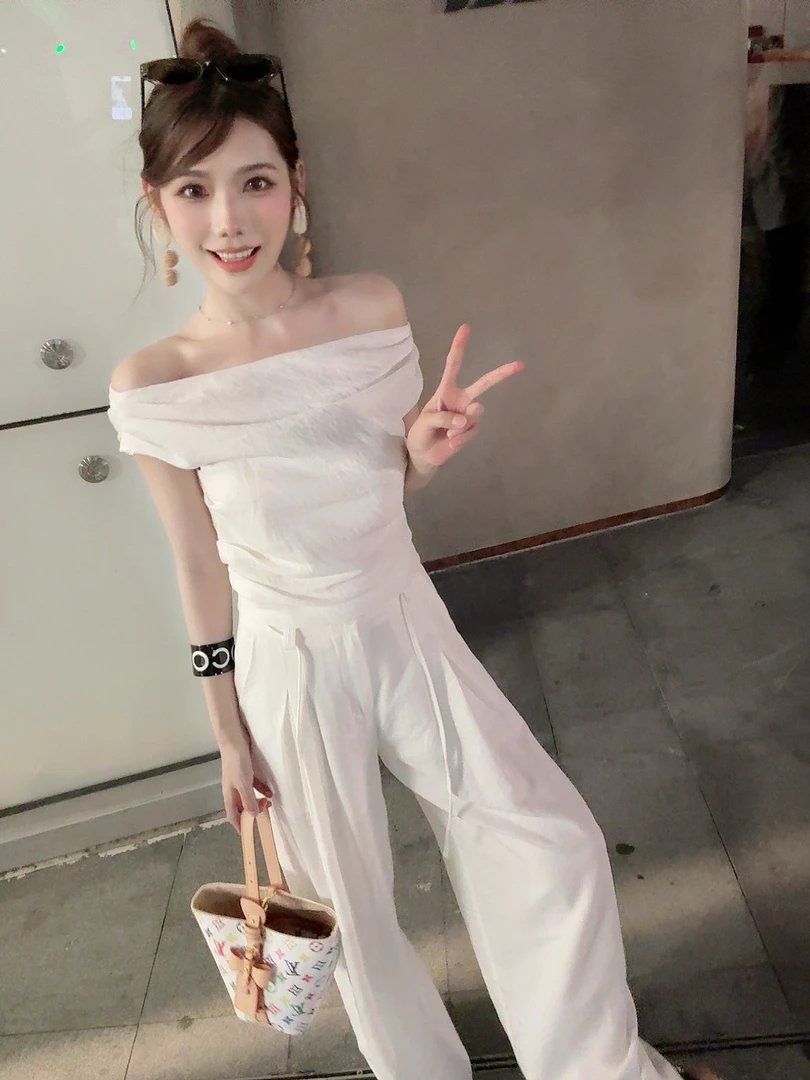 一字肩褶皱上衣休闲裤两件套套装