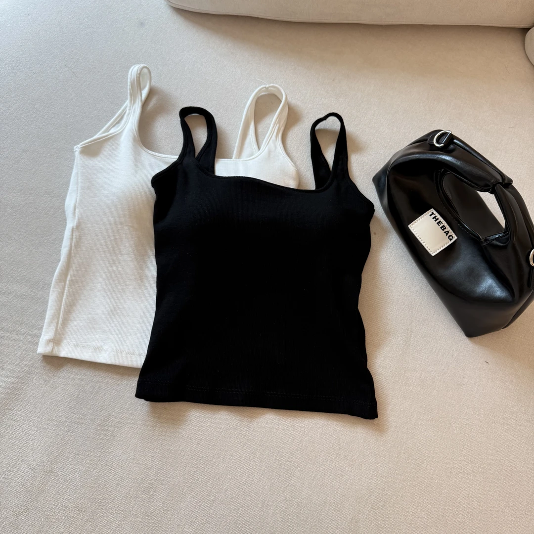 YUXI▪️2025春季新款后背U型吊带女