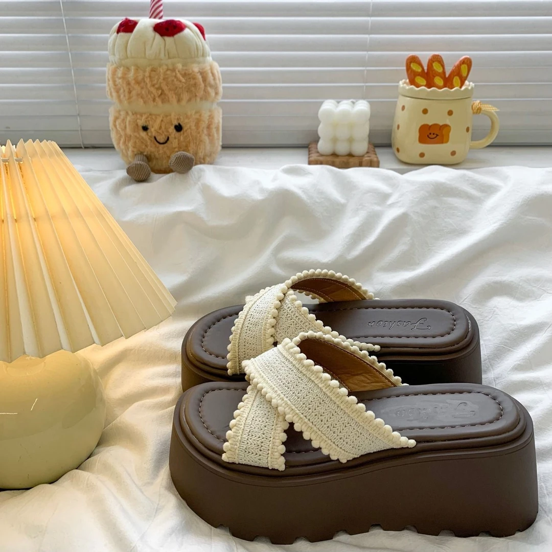 交叉厚底拖鞋女夏外出2025新款仙女波西米亚凉鞋度假软海边沙滩鞋