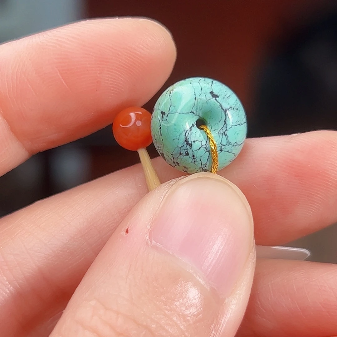 南红玛瑙未镶嵌珠宝奇石