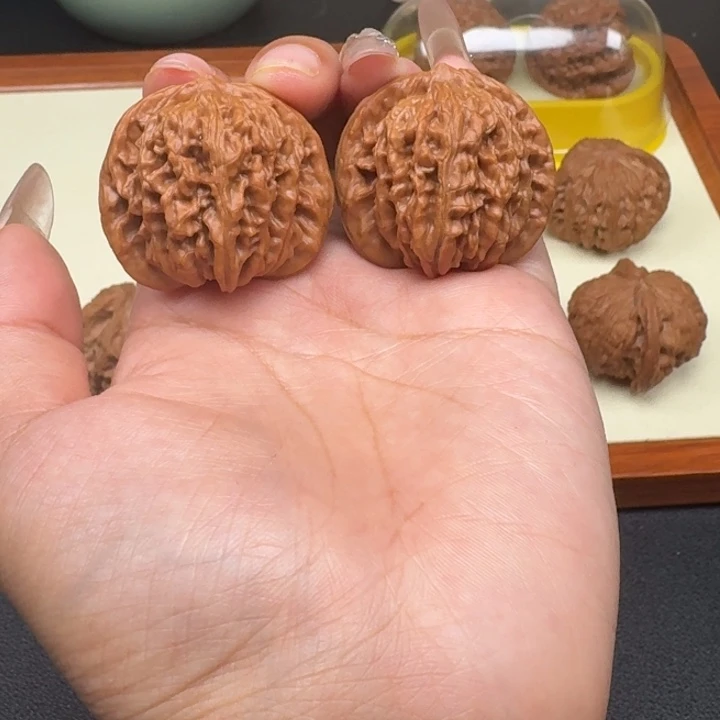 文玩核桃把件汉高楼38全品