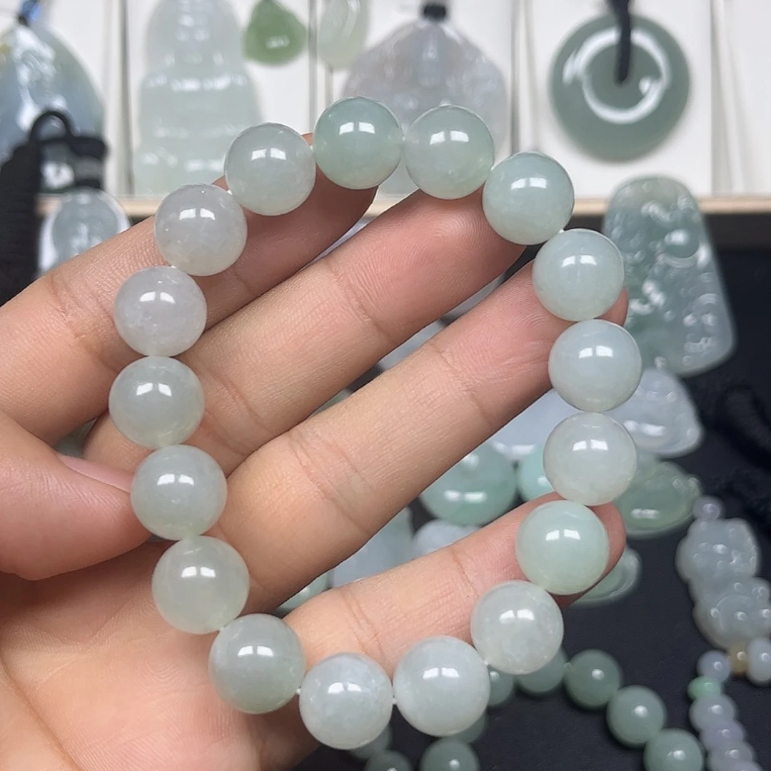 翡翠未镶嵌颈饰缅甸天然翡翠