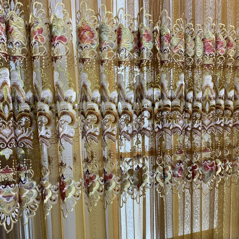 3809 咖色绣花纱帘 （对开两片）