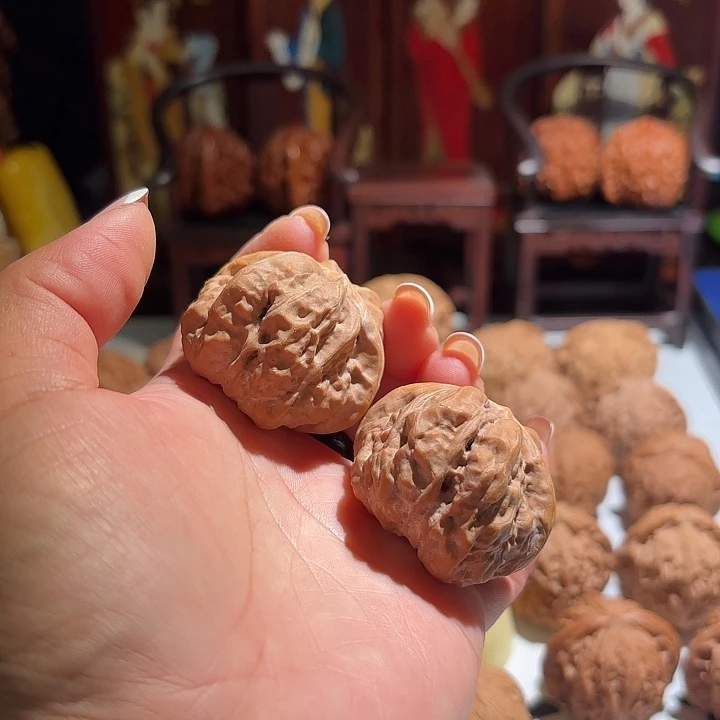 核桃文玩核桃蛤蟆头