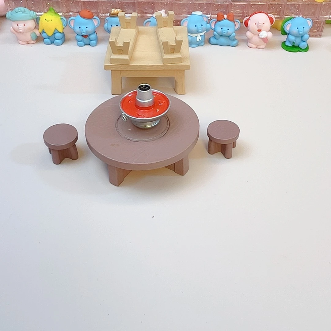 树脂桌椅和火锅，一套