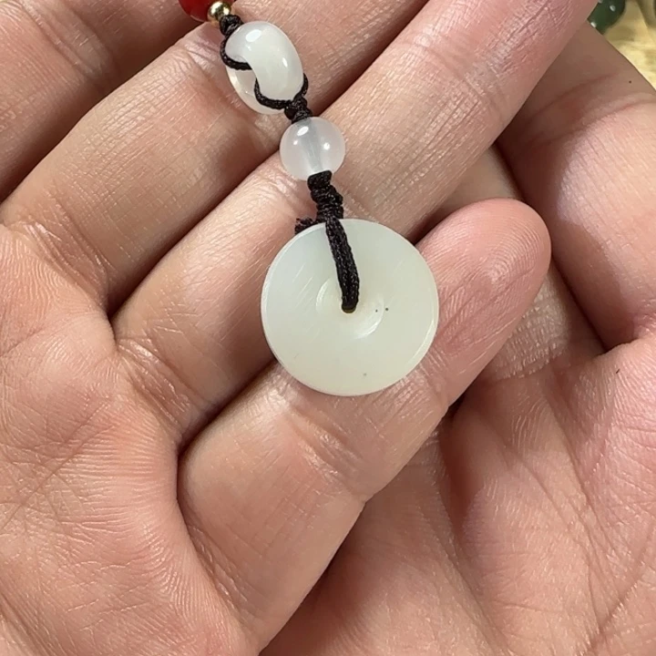 和田玉未镶嵌颈饰福利青