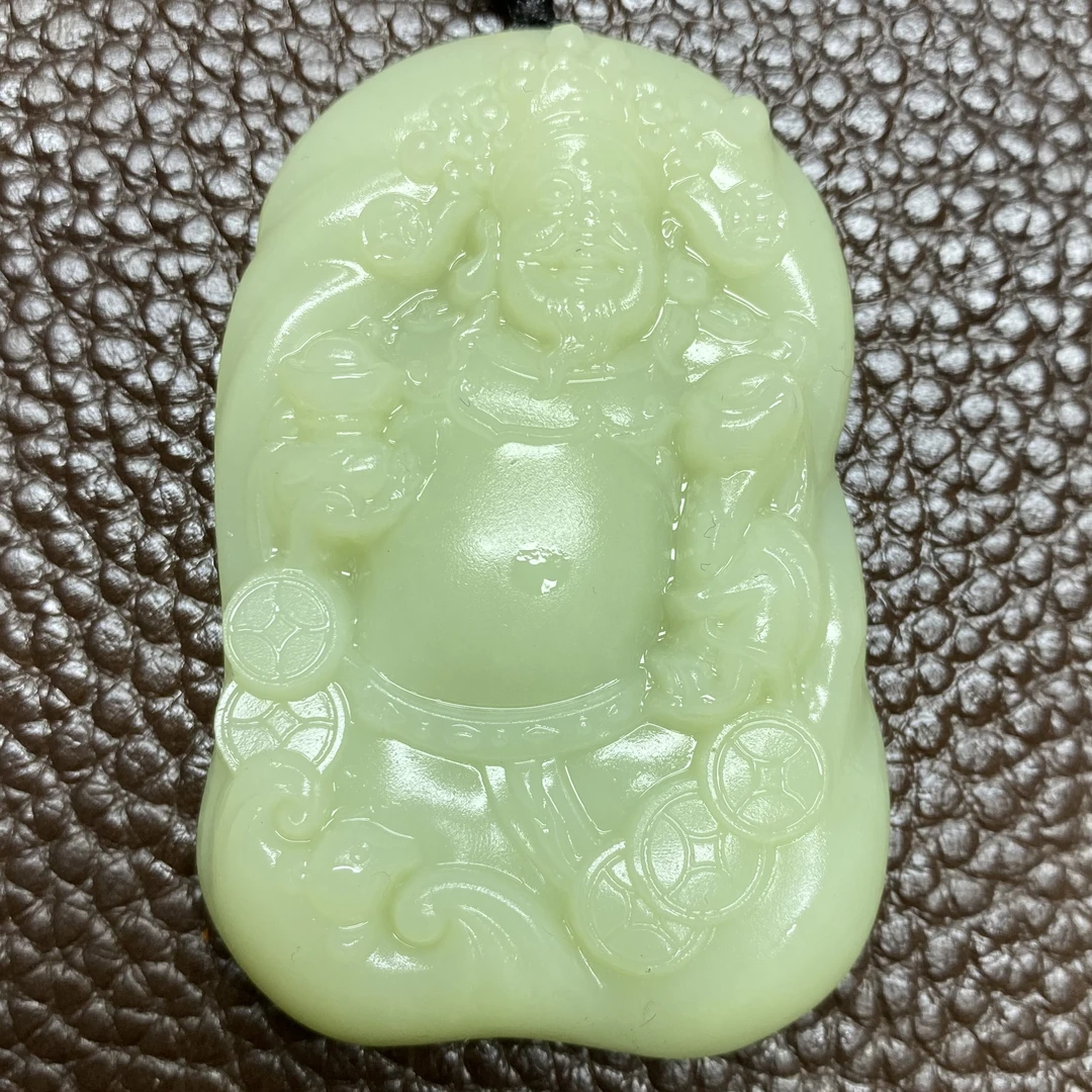和田凝脂豆青色精雕财神吊坠多样   129号