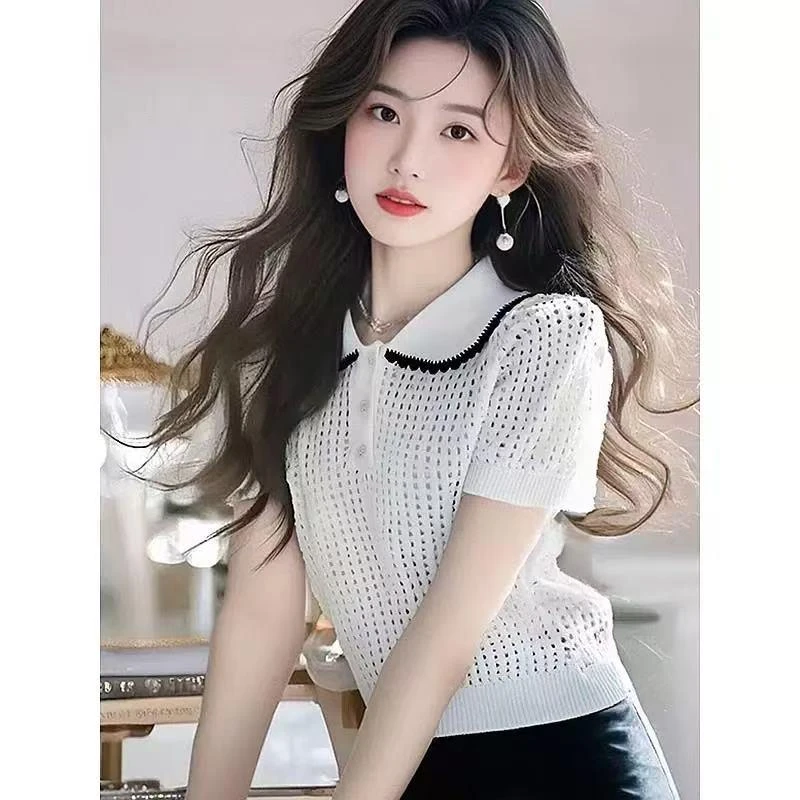 魅言新款气质时尚百搭翻领设计感拼色镂空短袖冰丝T恤女