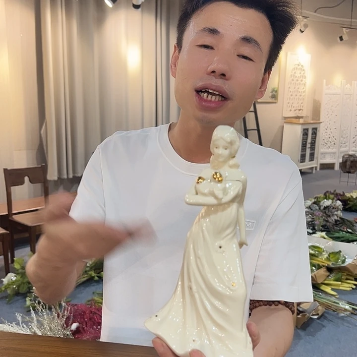 摆件哈哈哈哈哈哈哈哈哈哈哈哈哈哈