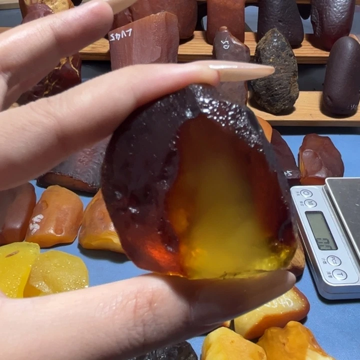 定制琥珀波罗的海琥珀