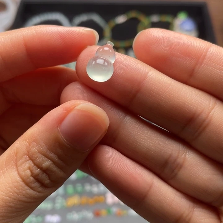翡翠裸石冰飘雪花棉葫芦