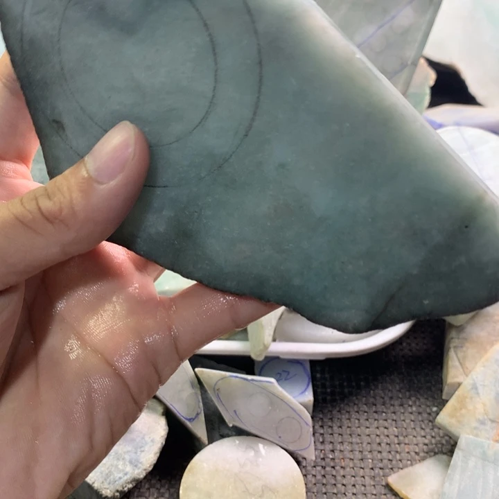 翡翠裸石43号量大出大件