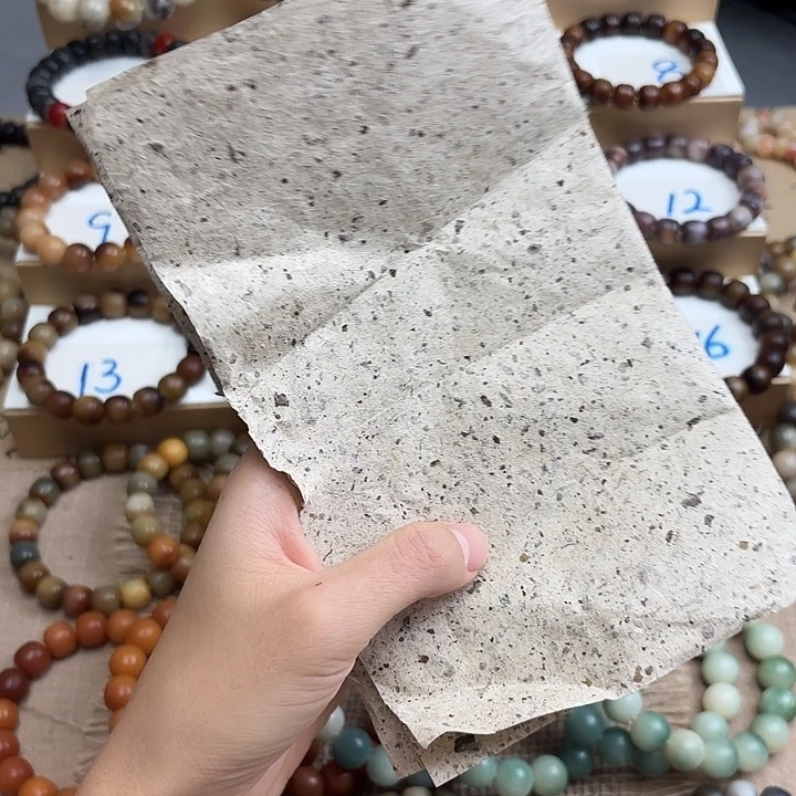 手串菩提根/象牙果卡14元