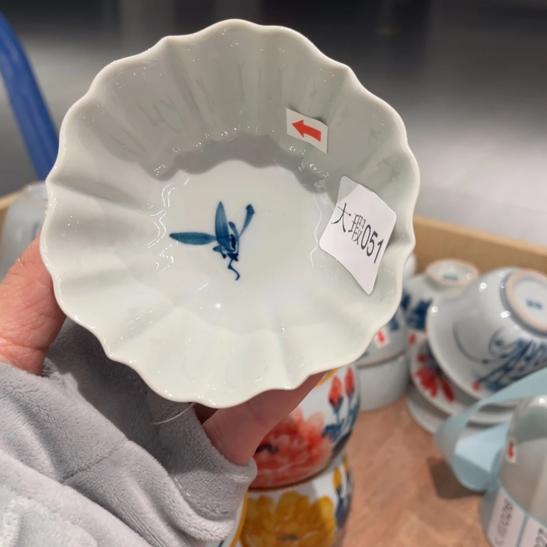 有瑕釉下彩纯手绘8**1