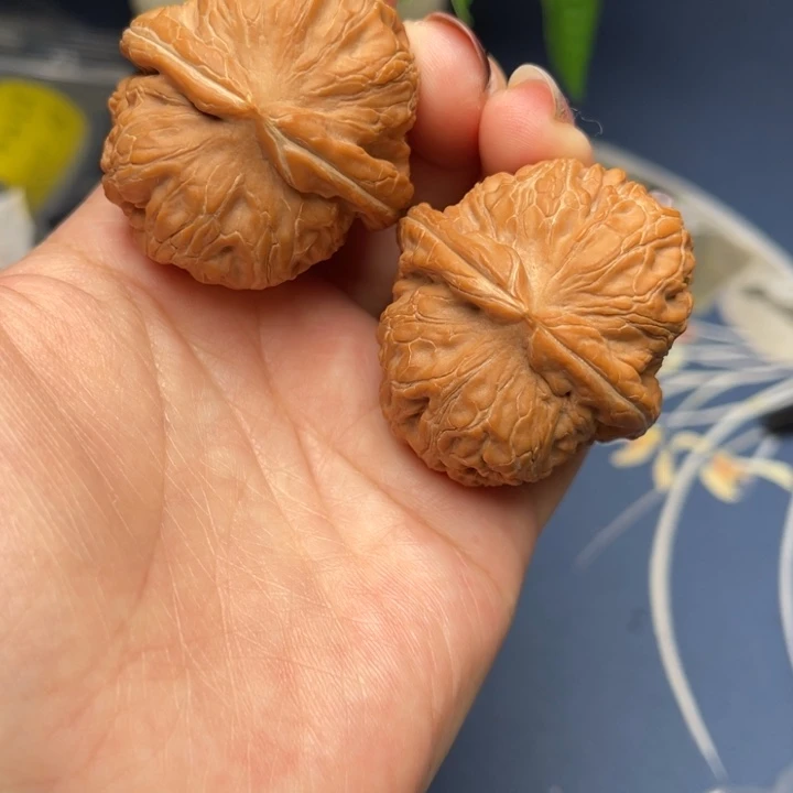 文玩核桃把件元宝42