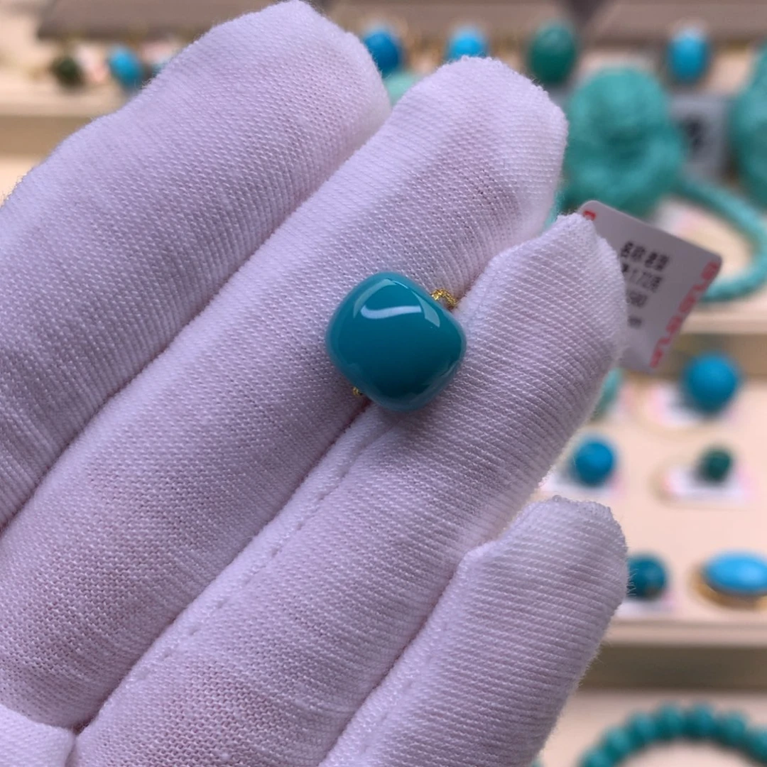 未镶嵌绿松石珠宝奇石10.7