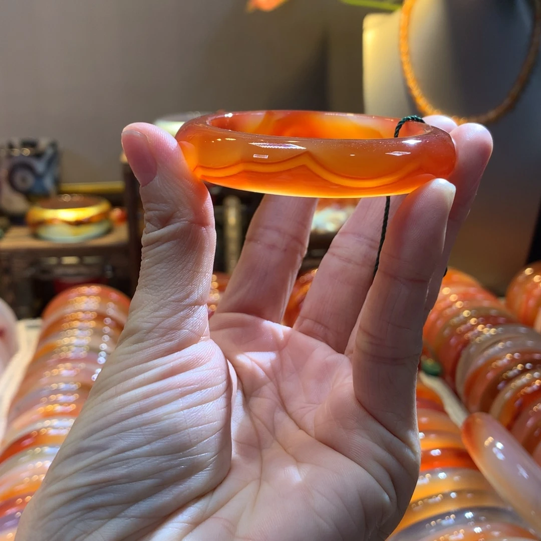 玛瑙/玉髓未镶嵌手镯43号