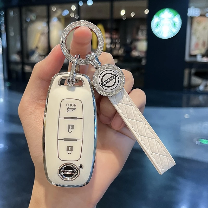 适用于东风日产钥匙套轩逸男探陆遥控壳包天籁女链扣艾睿雅车钥匙