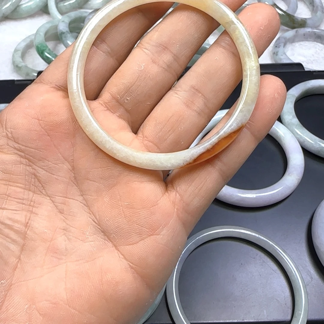 翡翠未镶嵌手镯aa