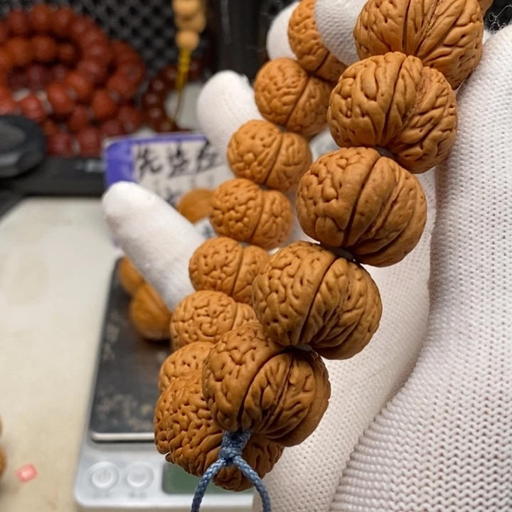 文玩核桃手串桃核