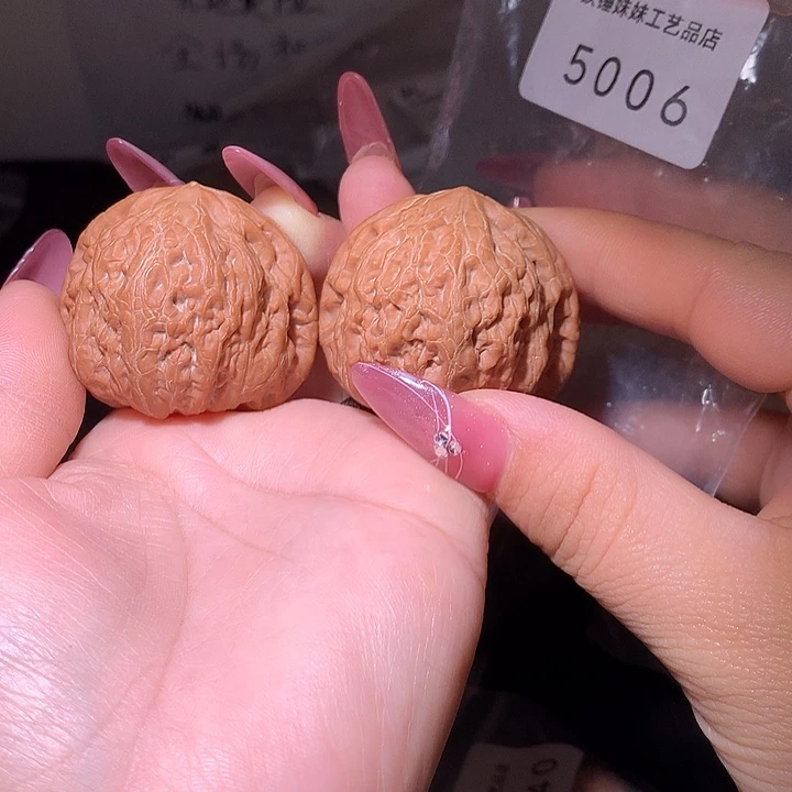 文玩核桃把件铁锤43