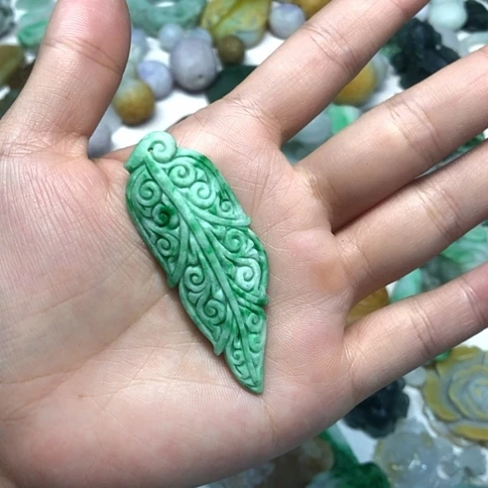 定制翡翠未镶嵌翡翠