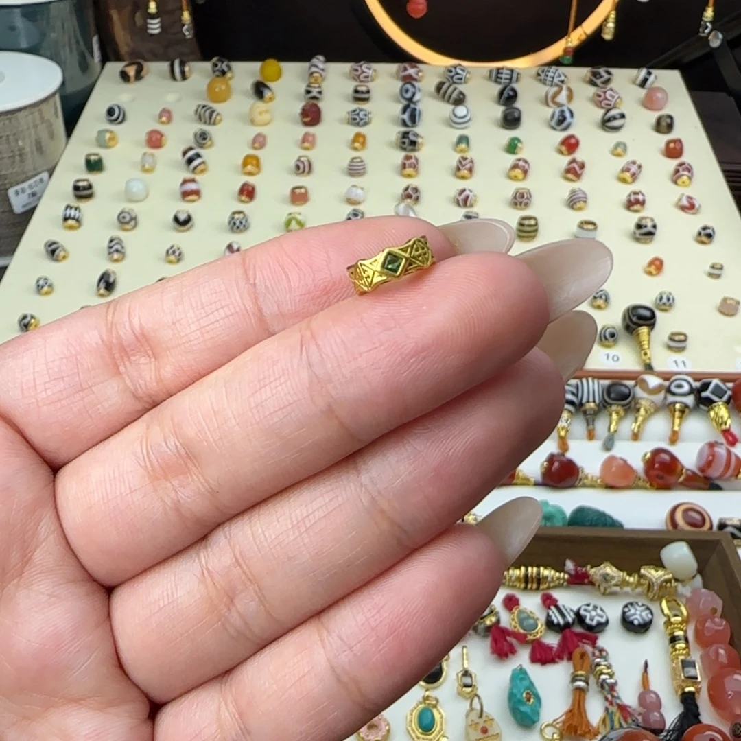 玛瑙/玉髓未镶嵌单珠顶珠配珠搭配