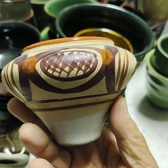 瓷片五厂，七厂各种摆件，瓷片、均有瑕疵。！