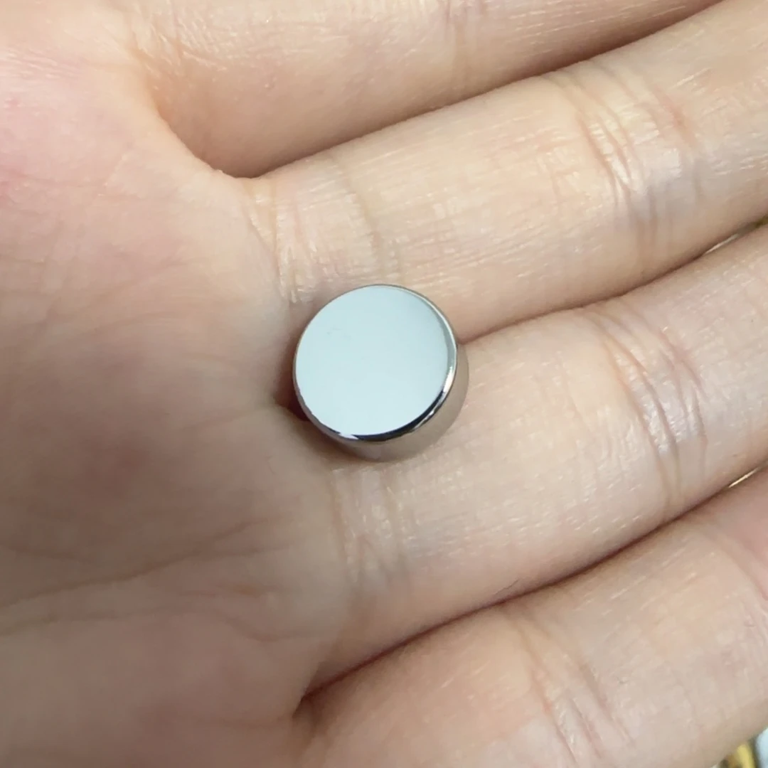 螺丝脚钉白钢10元20个.