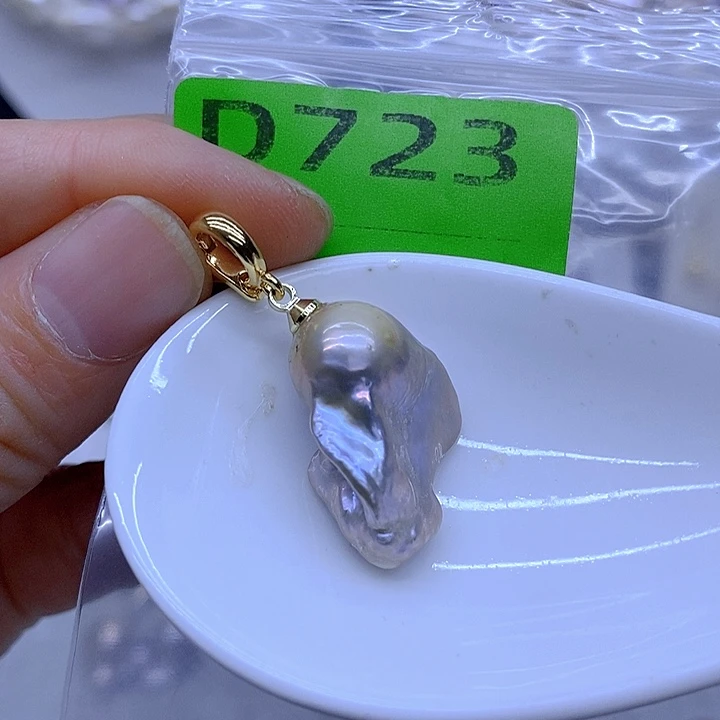 未镶嵌淡水珍珠颈饰