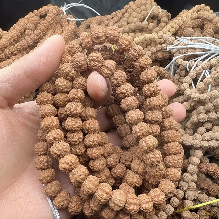 喜***n金刚菩提吊坠花魁