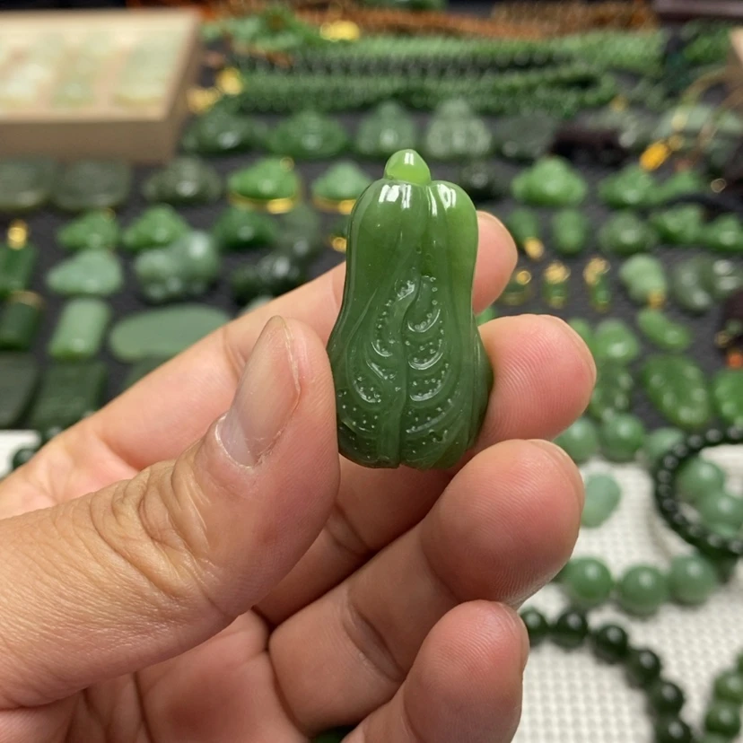 【闪购商品】和田玉（碧玉）颈饰未镶嵌